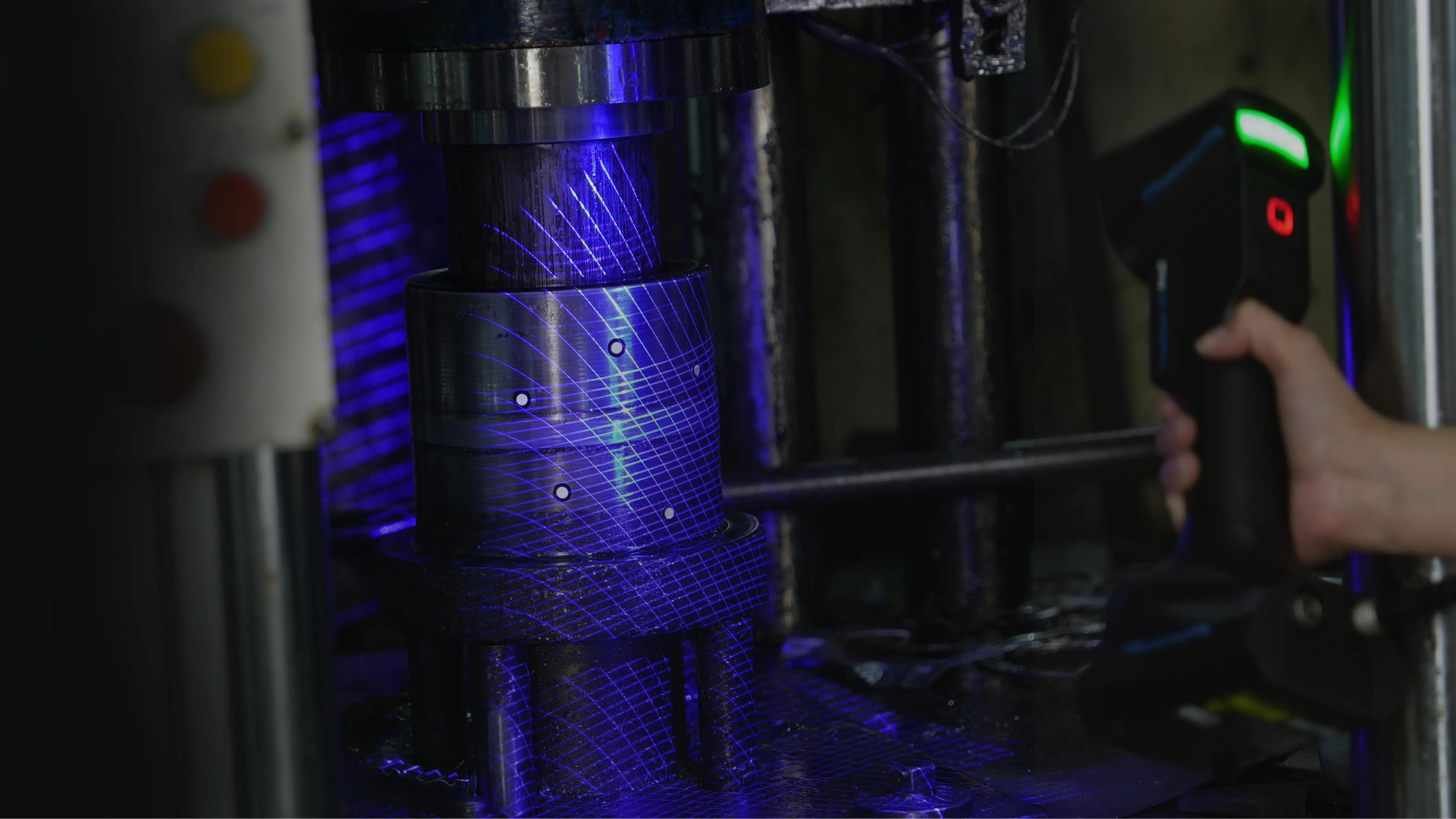 Small workpiece application case